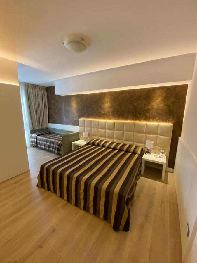 Hotel Conca Verde Lignano Sabbiadoro Exterior photo