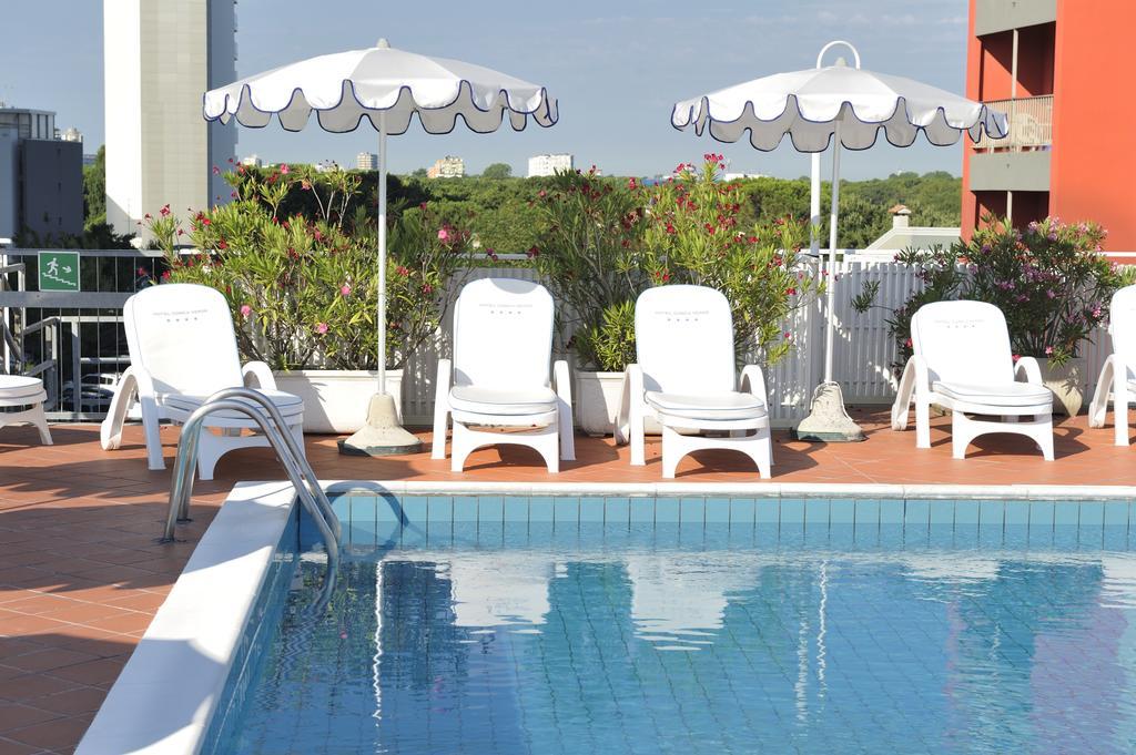 Hotel Conca Verde Lignano Sabbiadoro Exterior photo